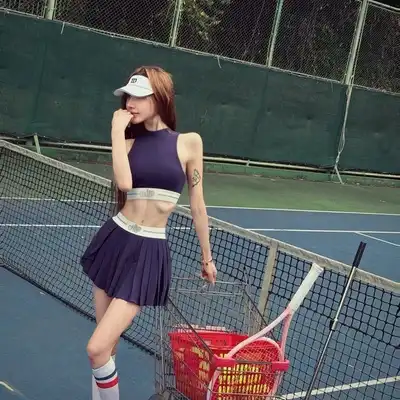 韦远博